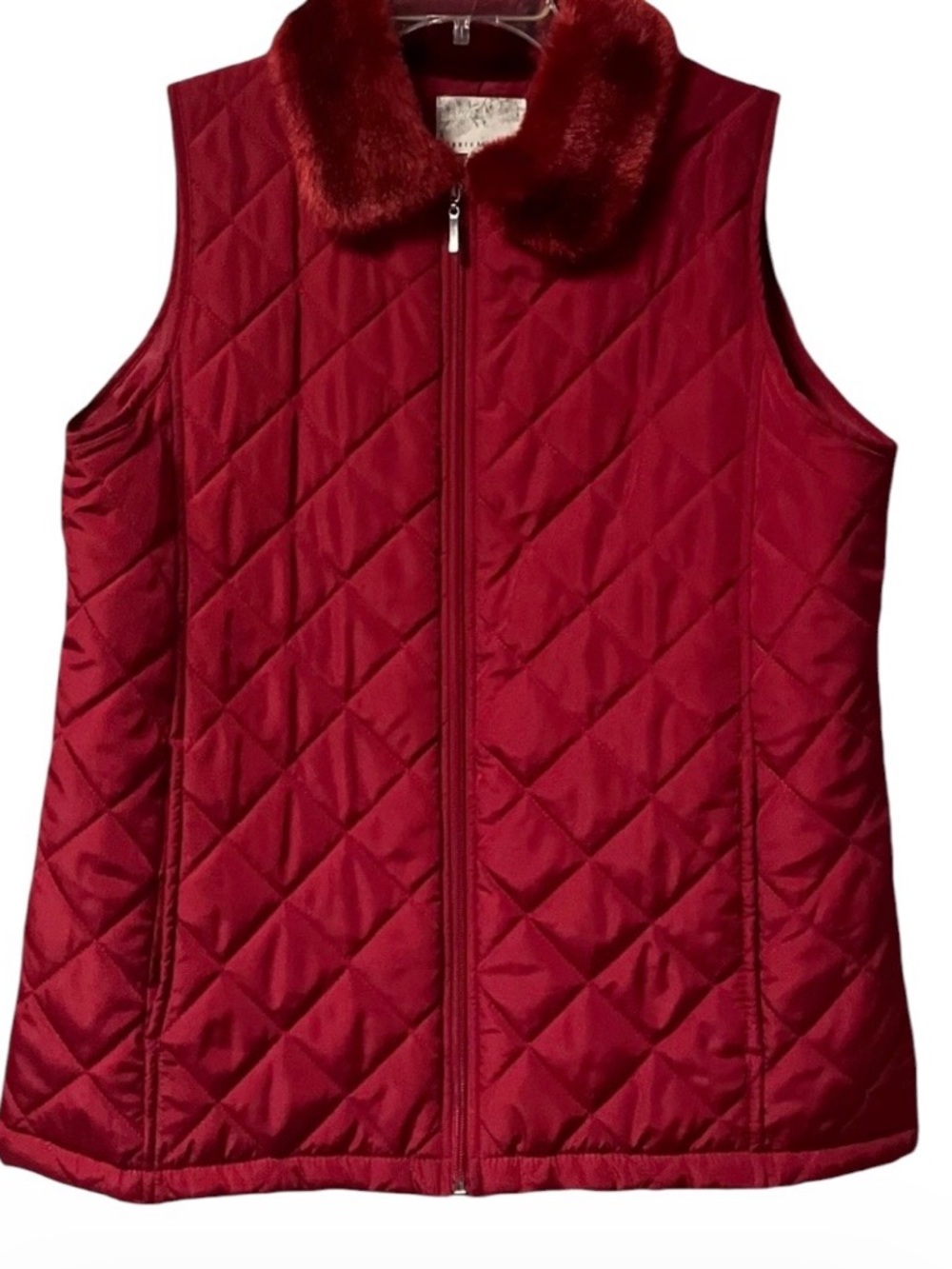 Debbie Morgan ~ Women’s ~ Vest ~ Large ~ Red ~ Faux Fur Collar ~ Quilted